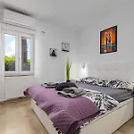 Zavala Villa